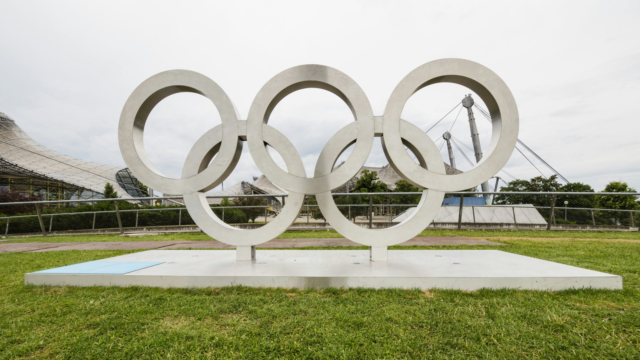 cerchi olimpici in pietra